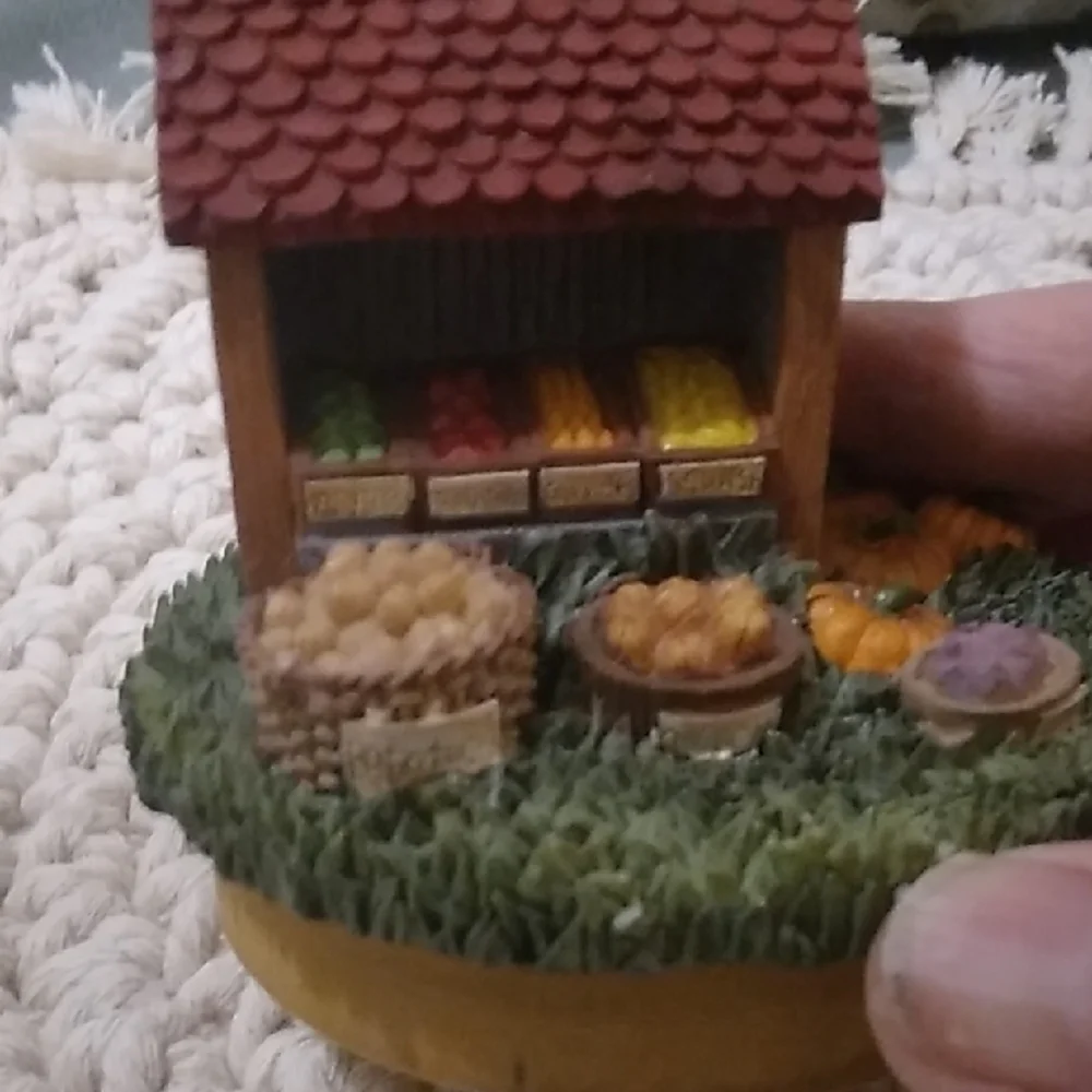Our American Gift Farm Stand Candle Jar Topper